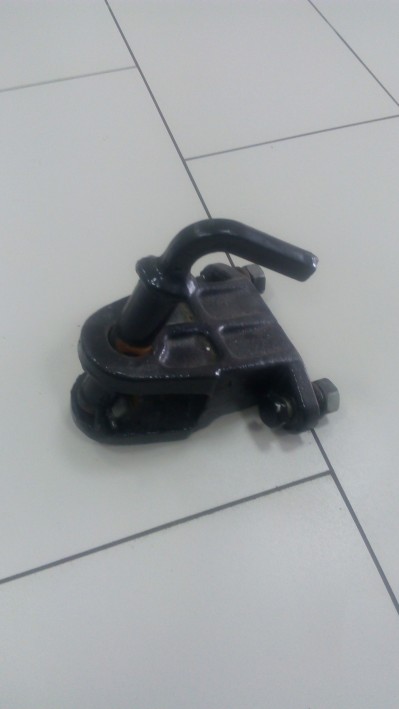 Буксир передний