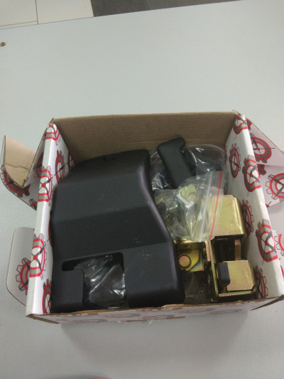 Замок двери левой в сб.